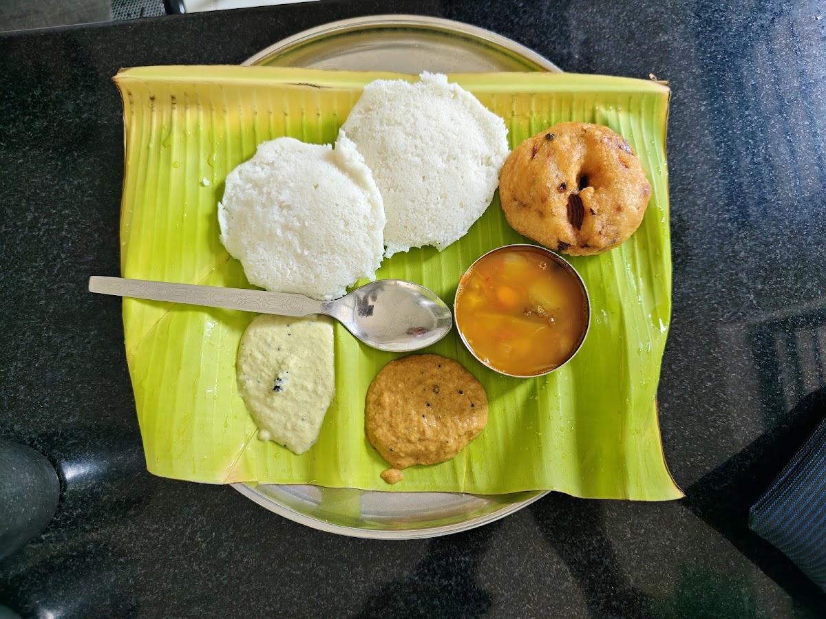 Malar Pure Veg Restaurant - Photo 7