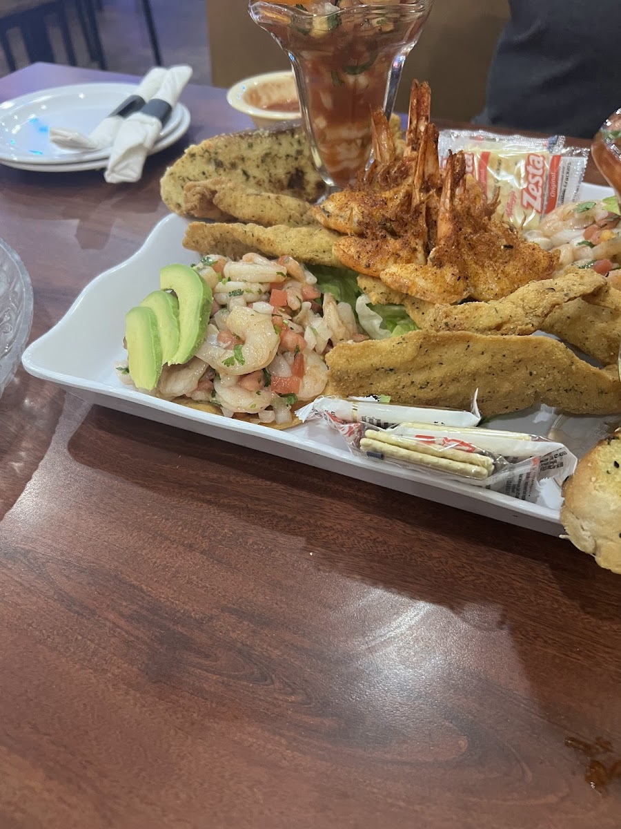 Mariscos La Marea East Dallas - Photo 8