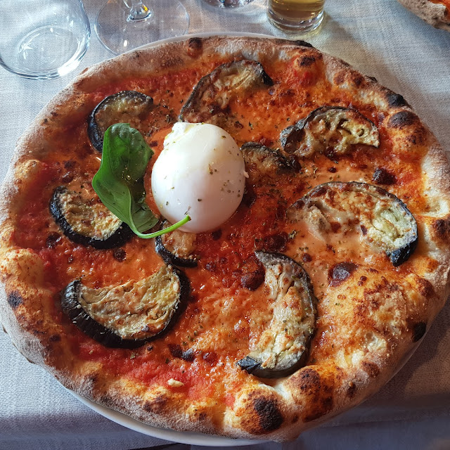 Pizza Melanzane E Burrata