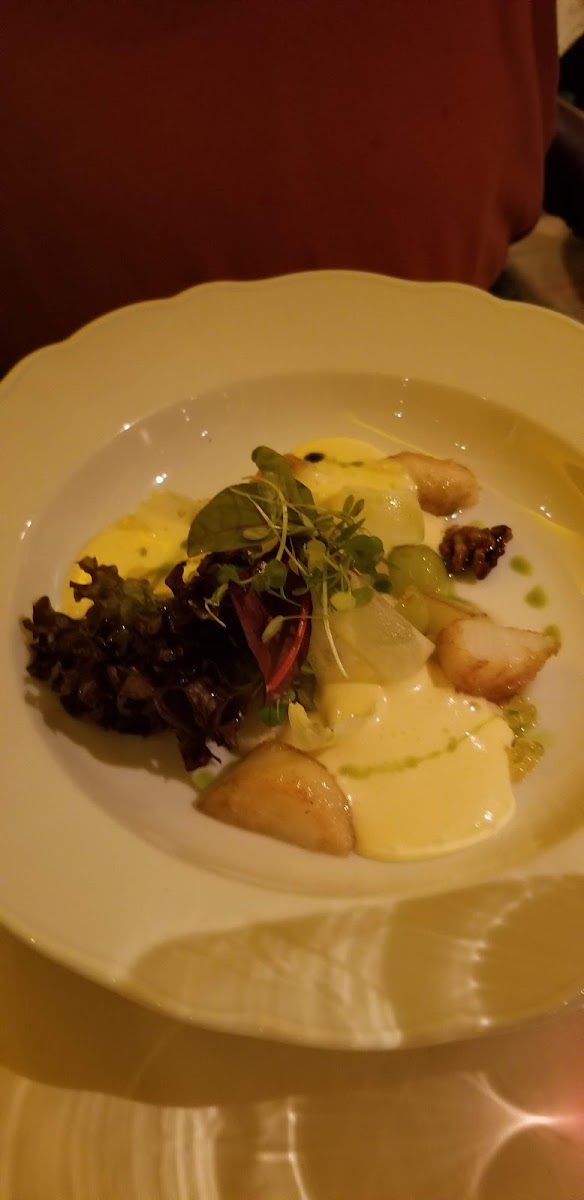 Pierrot Cafe & Restaurant - Photo 7