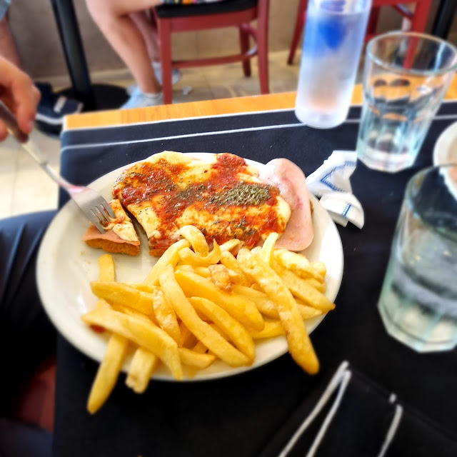 Milanesa Napolitana Con Fritas