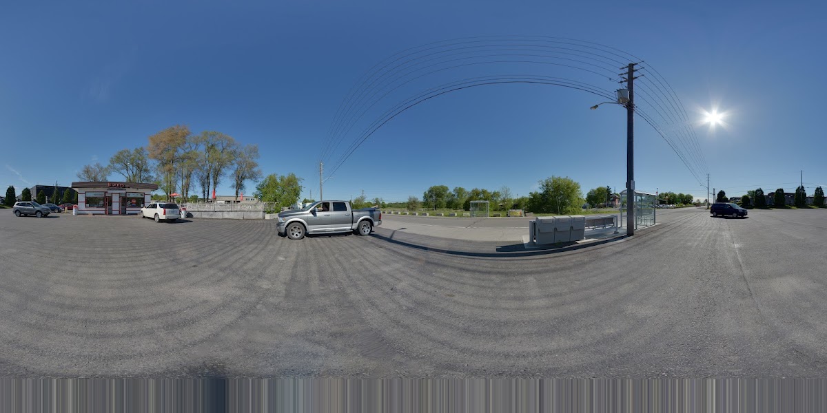 Rockys DriveIn - Photo 6