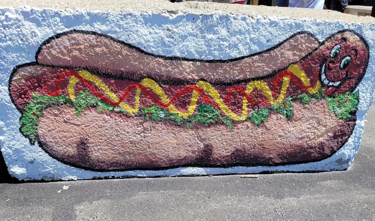 Rockys DriveIn - Photo 8