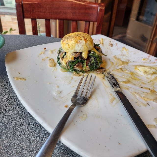 Eggs Benedict