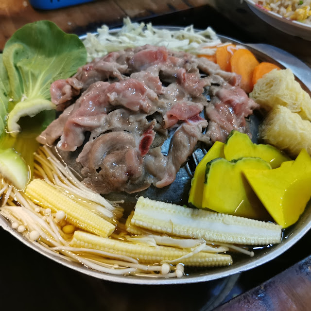 หมูกระทะ