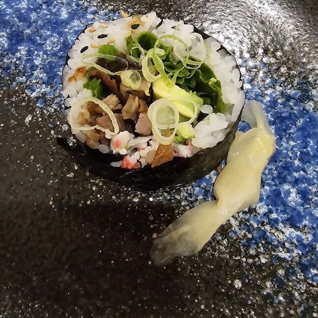 Pecking Duck Rolls
