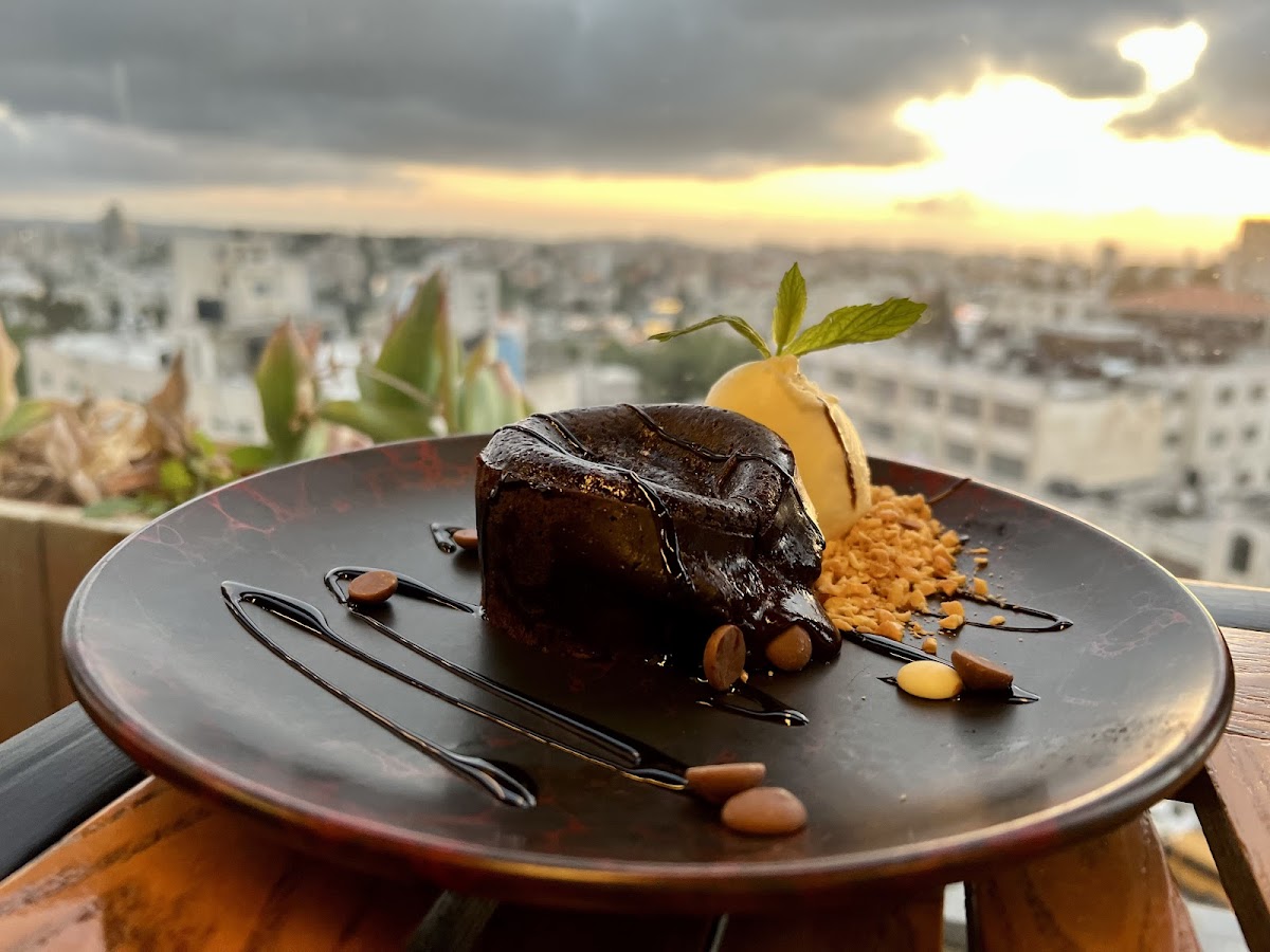 Sindyan Restaurant & Cafe - Photo 2