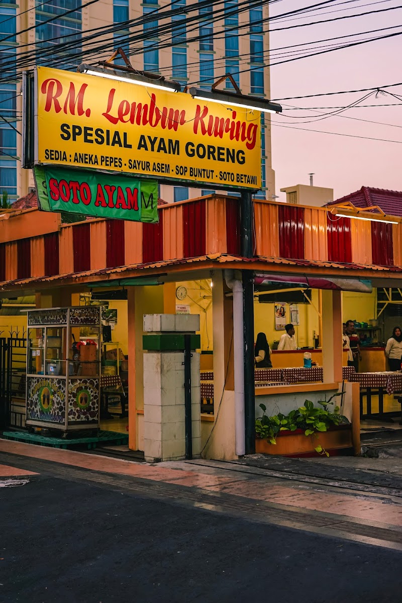 Ayam Goreng Lembur Kuring Pusat