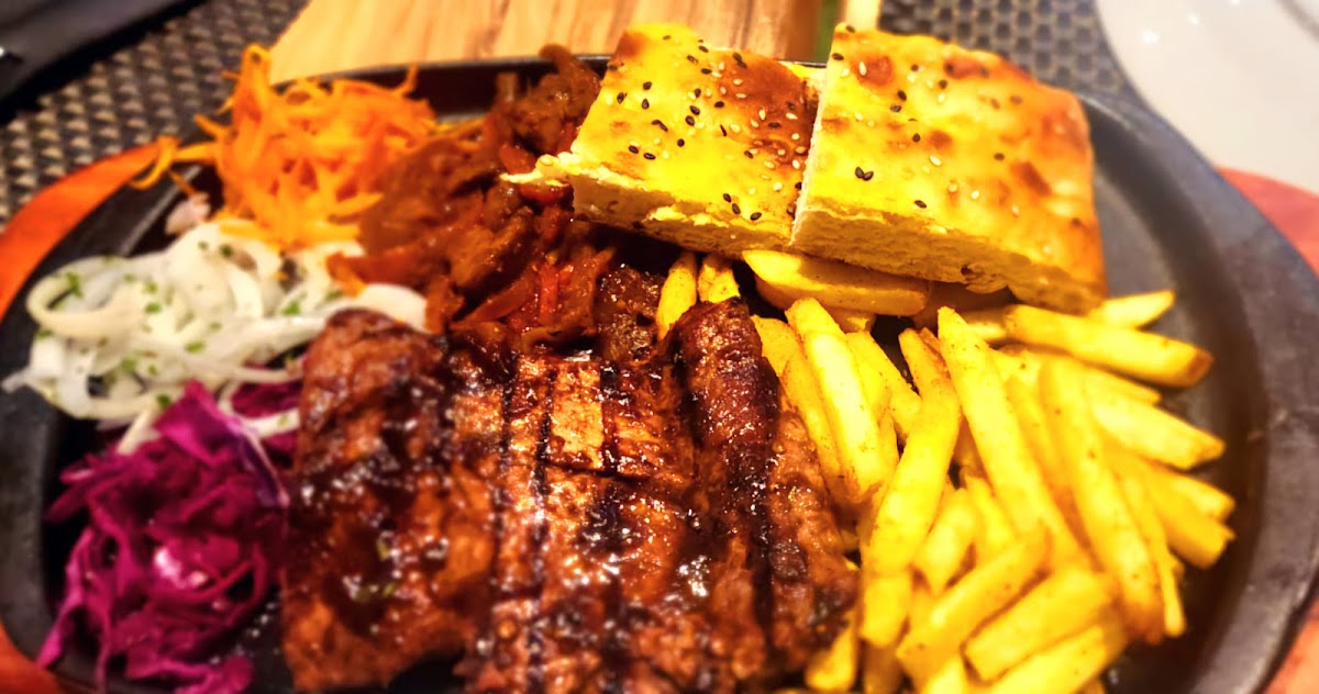 ZEETAN TURKISH RESTAURANT - Photo 9