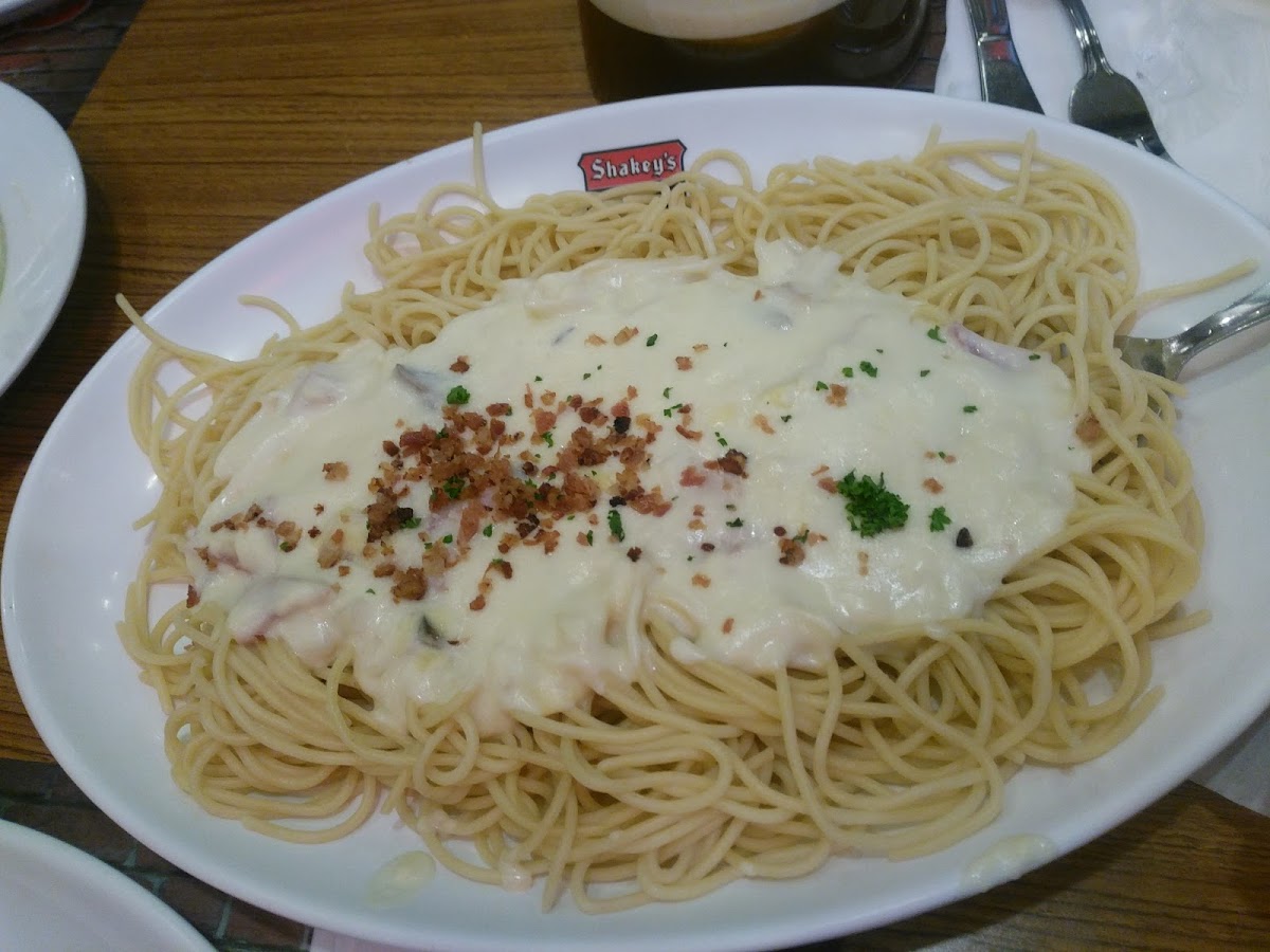 Shakey's Pizza Parlor - Matalino - Photo 6