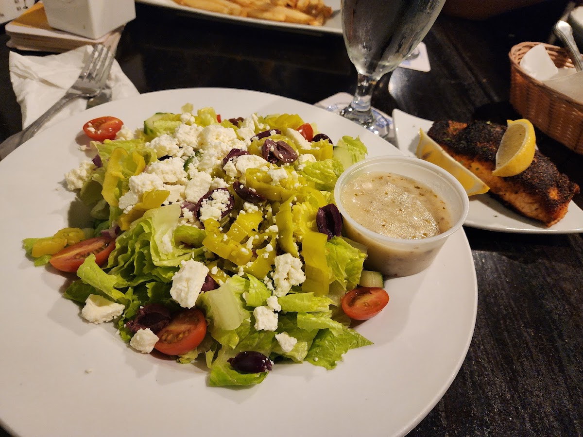Maggiore Bistro - Photo 2