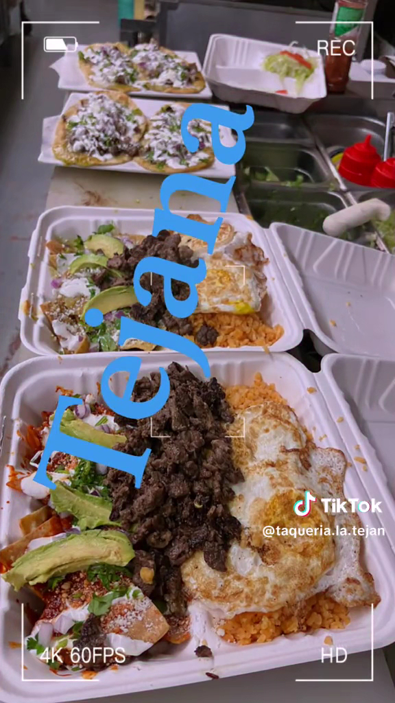 Taqueria La Tejana - Photo 1