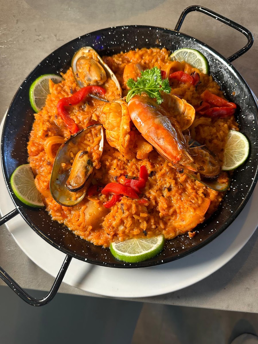 Mambos Grill Restaurant - Photo 7