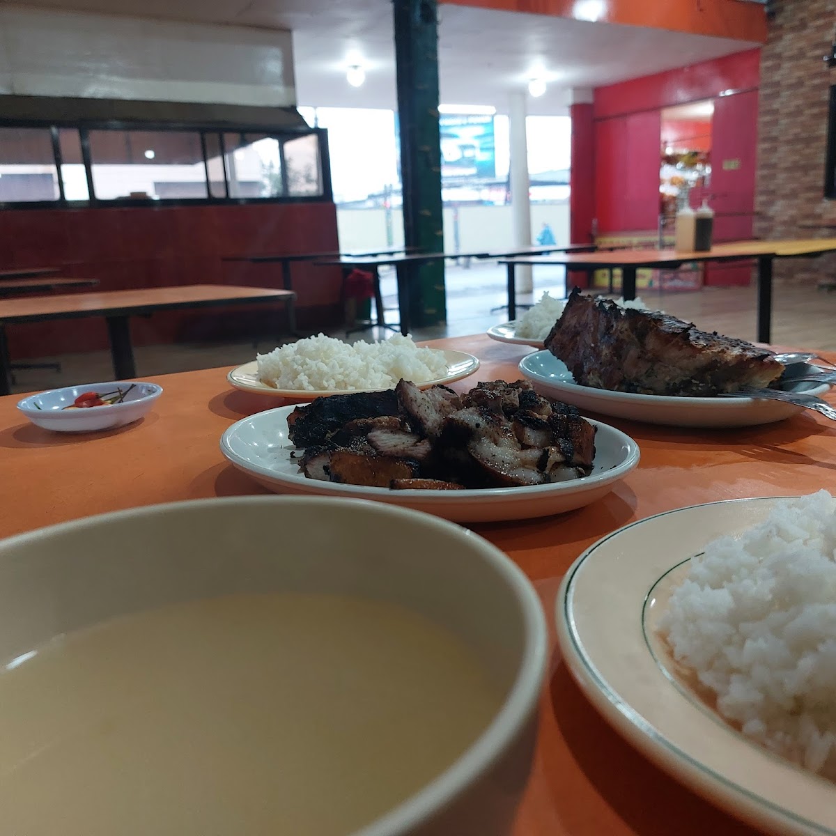 Parrt Ebelle Seafood Restaurant - Photo 9