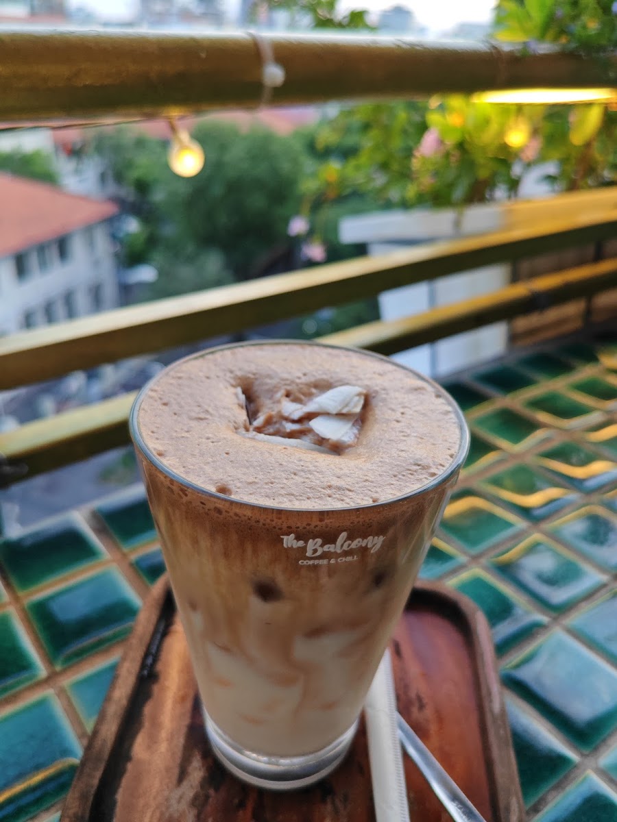 The Balcony Coffee - Photo 8