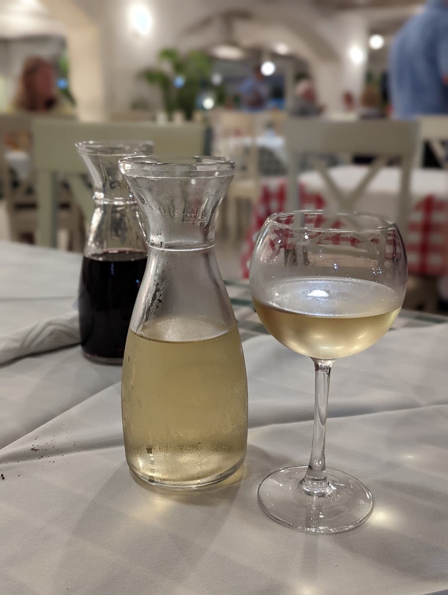 Oneiro Taverna - Photo 6
