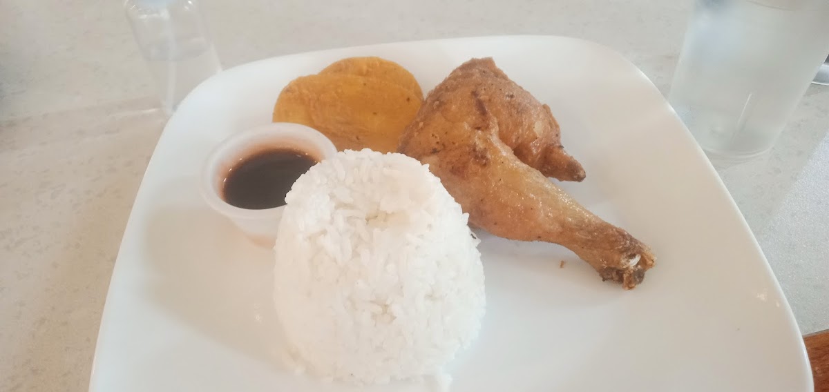 Chito's Lucena - Photo 5