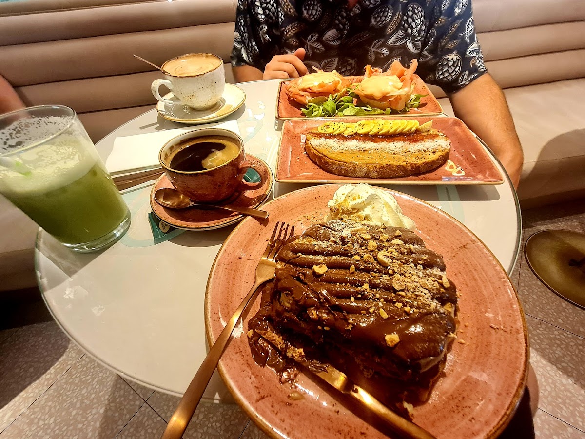 Beverly Cafe - Valencia - Photo 2