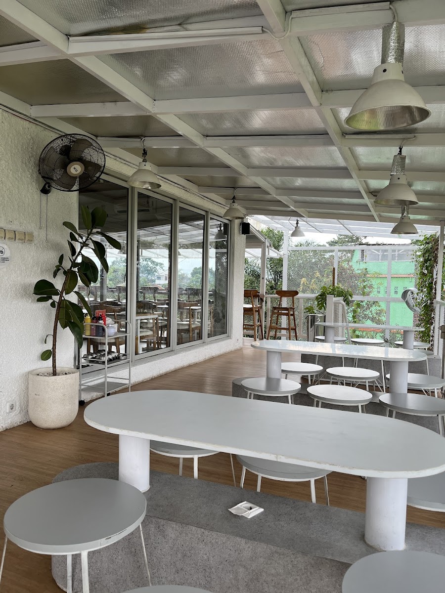Tepi Kopi Jatinangor - Photo 3
