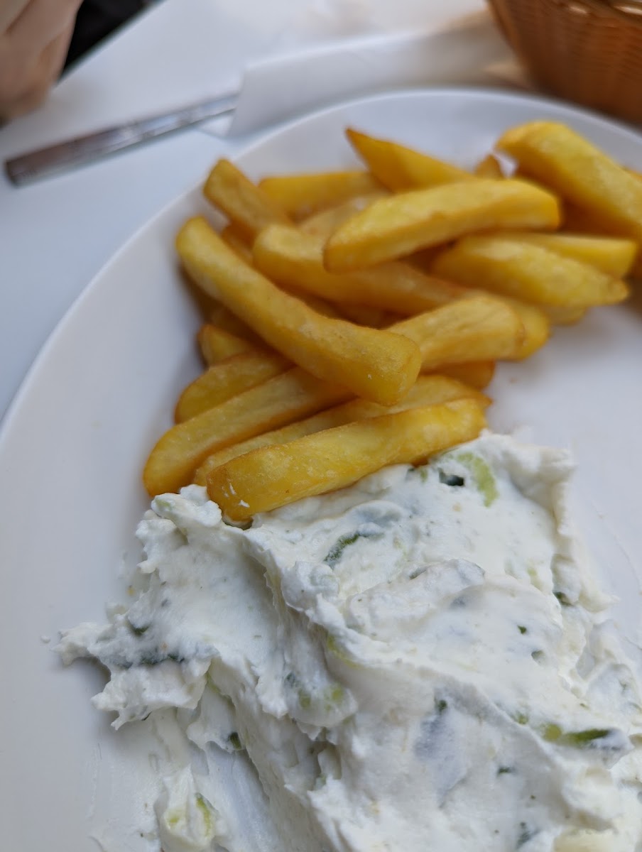 Gyros Thessalonikis - Photo 8