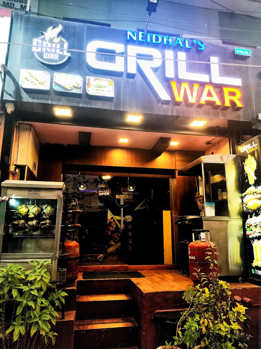 Grill War