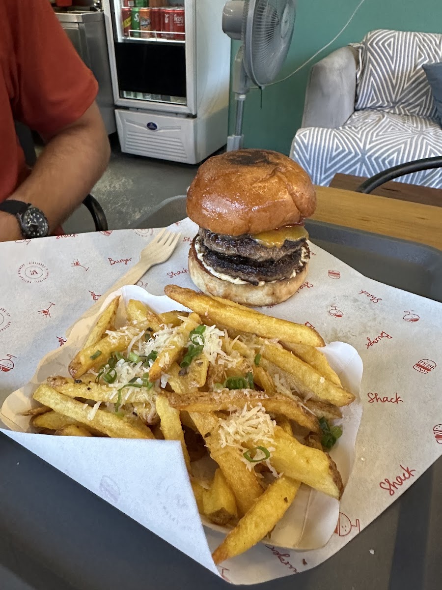 LE Burger Shack HAAD RIN - ARTISAN BURGERS - Photo 5
