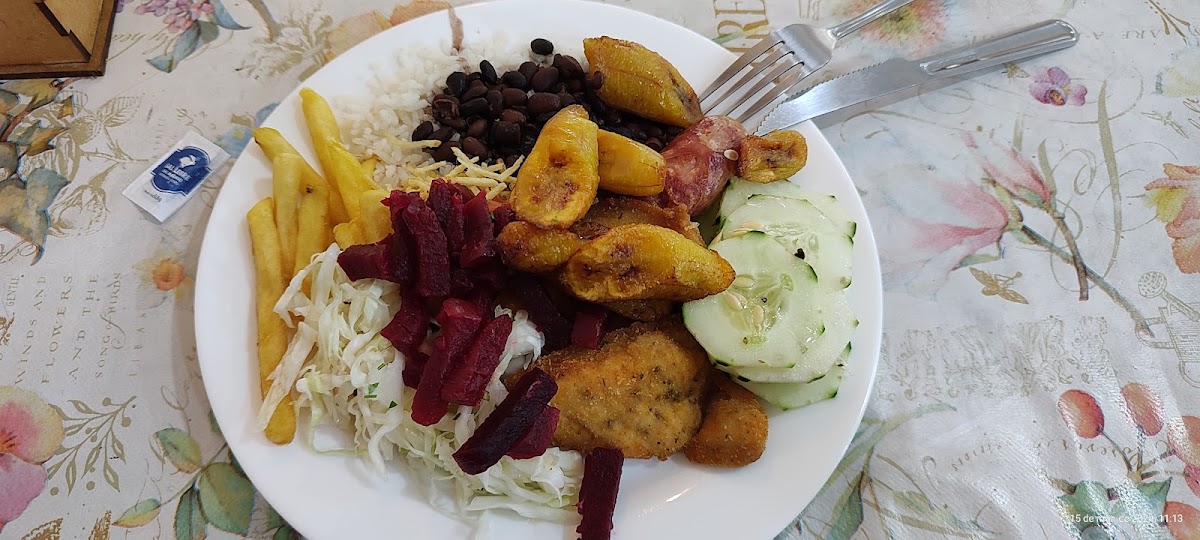 Restaurante Garfo & Colher - Photo 4