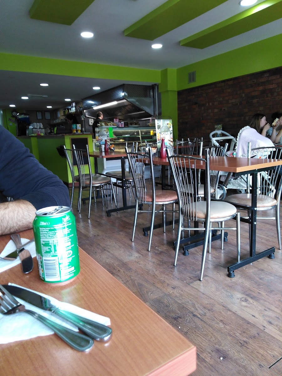 Lordswood Cafe - Photo 4