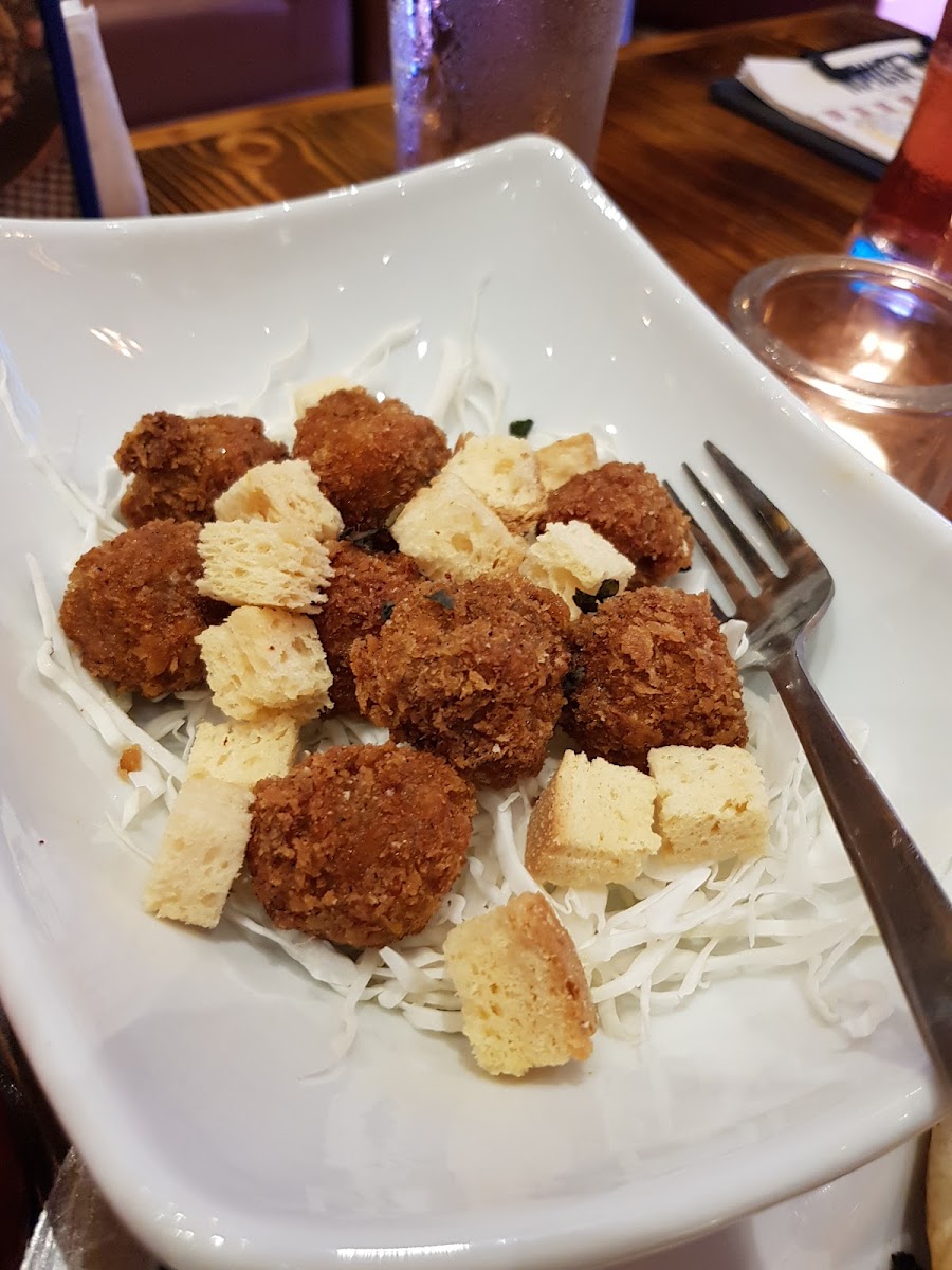 MOUSE HOLE Cheese Bar X Restaurant - Photo 8