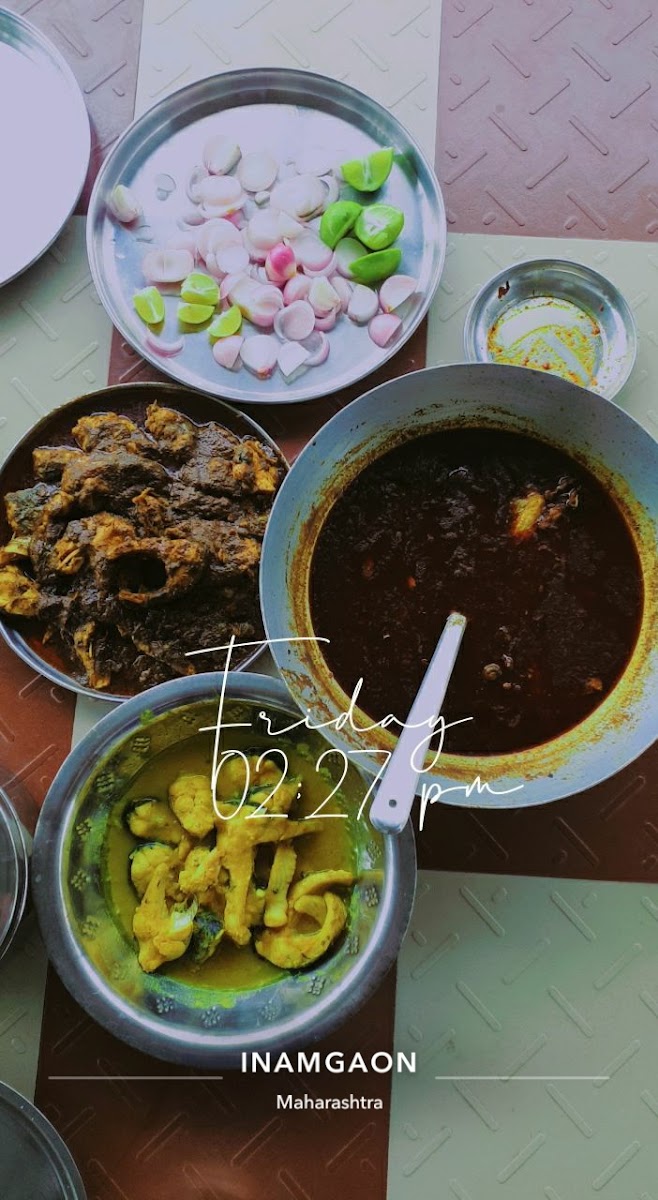 Hotel Poona Veg Nonveg Uruli devachi - Photo 2