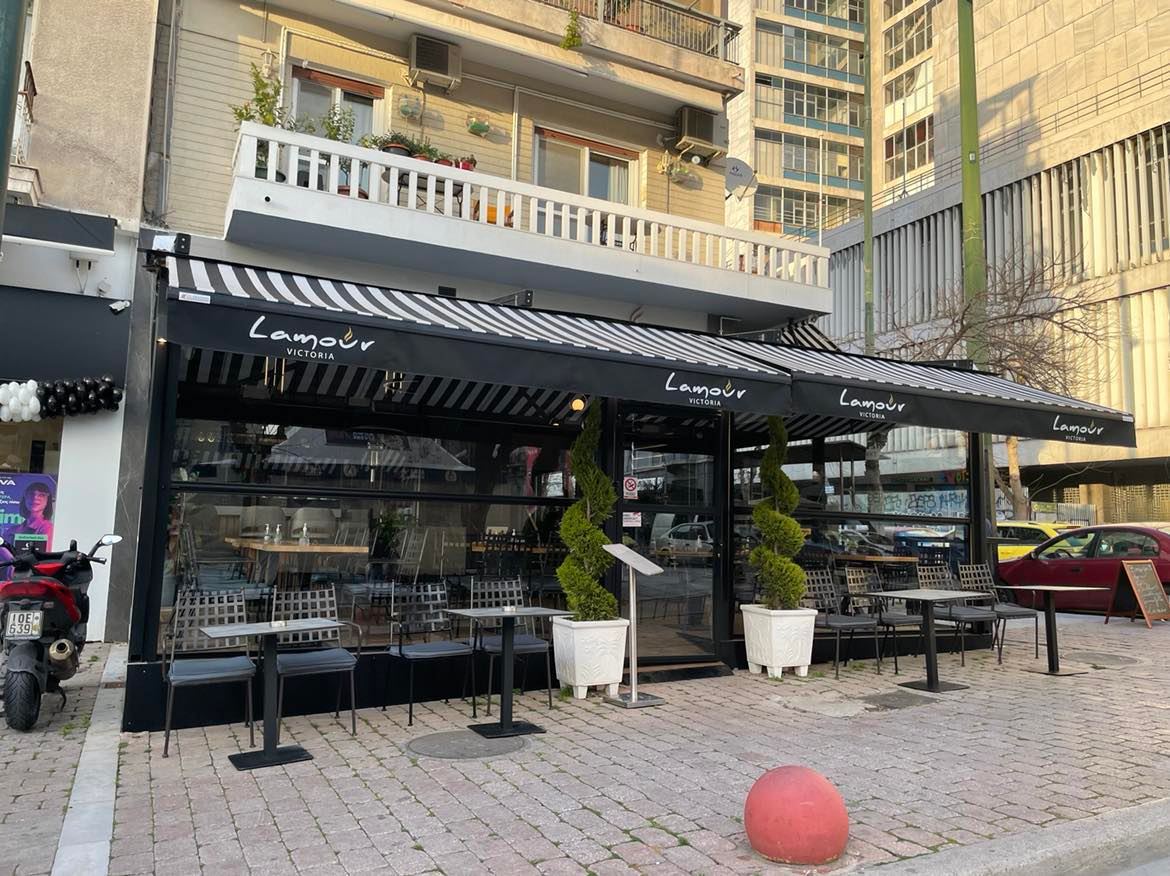 L'amour Cafe Victoria