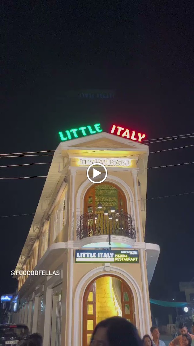 Little Italy Pizzeria - Photo 1