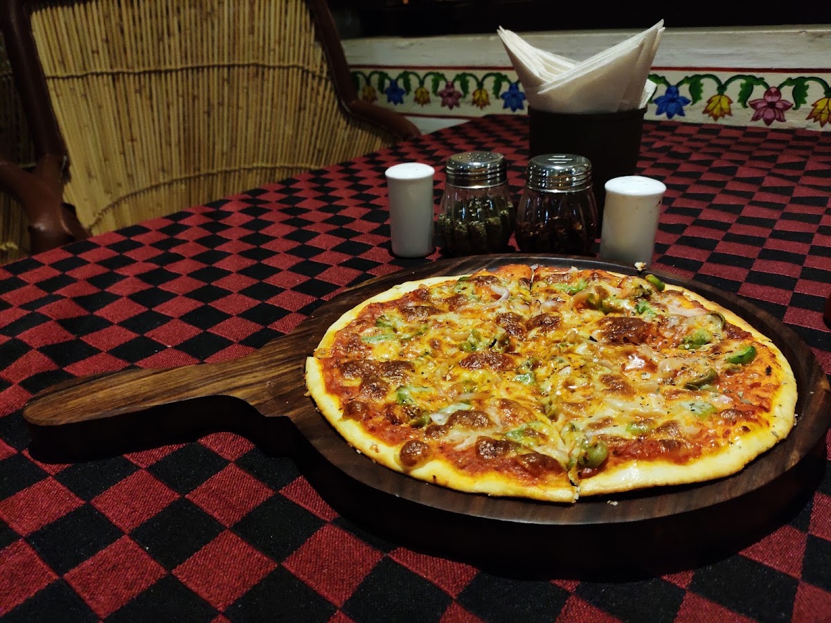 Little Italy Pizzeria - Photo 6