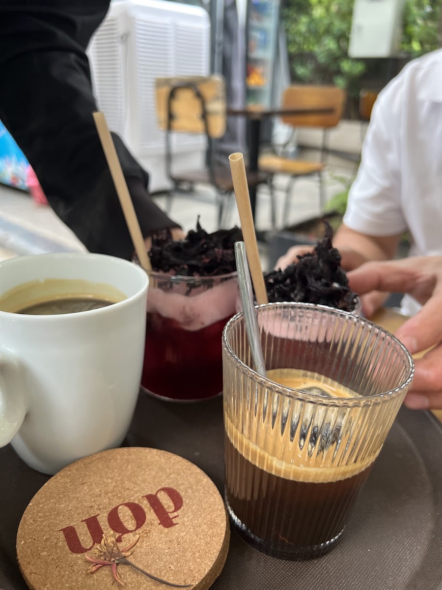 cafe đon - FLORIST & COFFEE - Photo 8