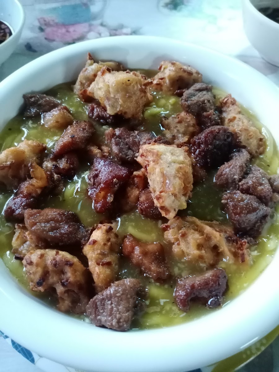 R and V's Lomi House - Photo 9