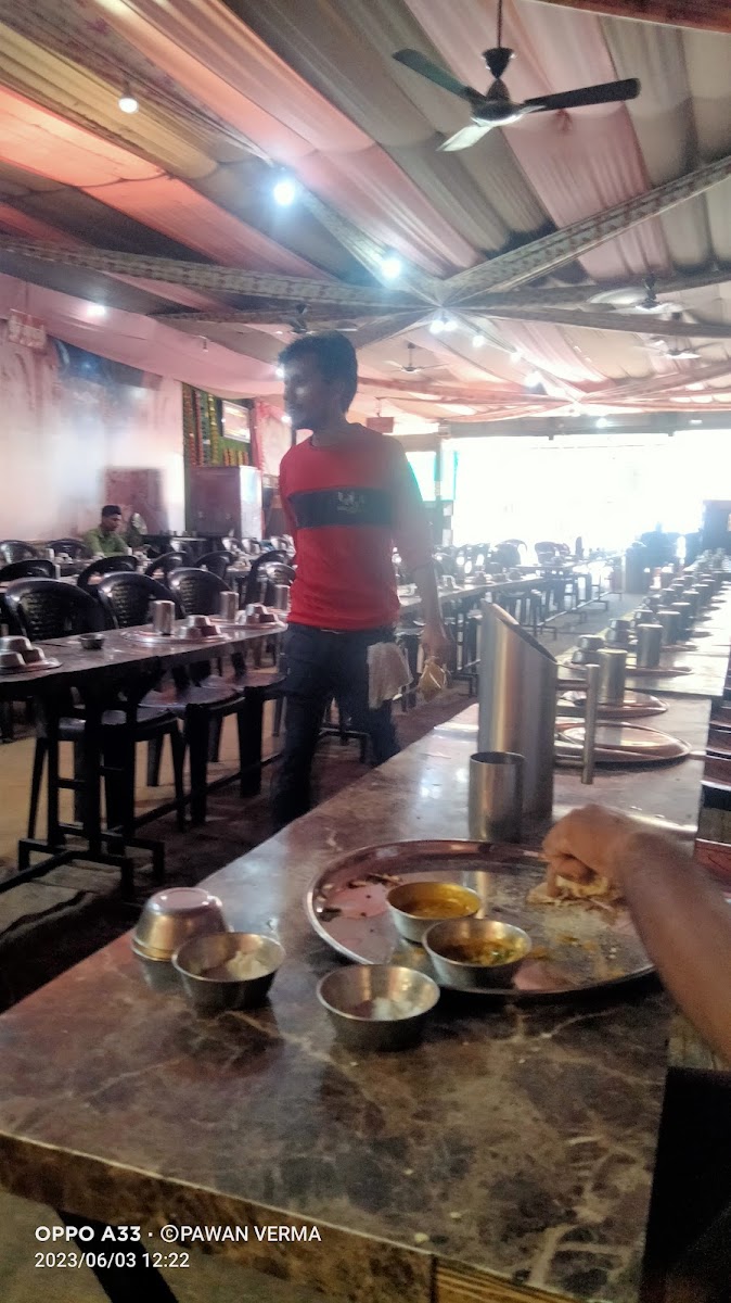 Gopika Restaurant Ujjain - Photo 6
