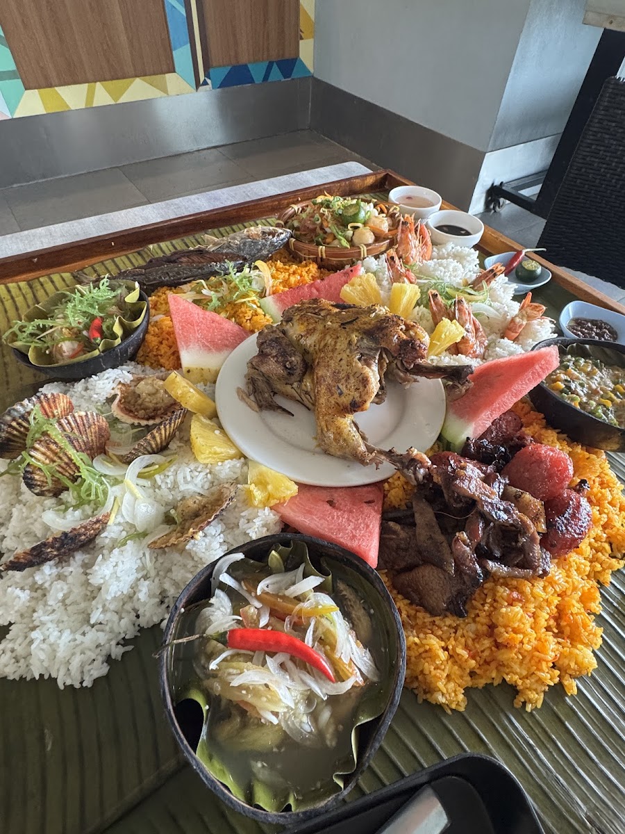 Seafood Island’s Crab House - Photo 3