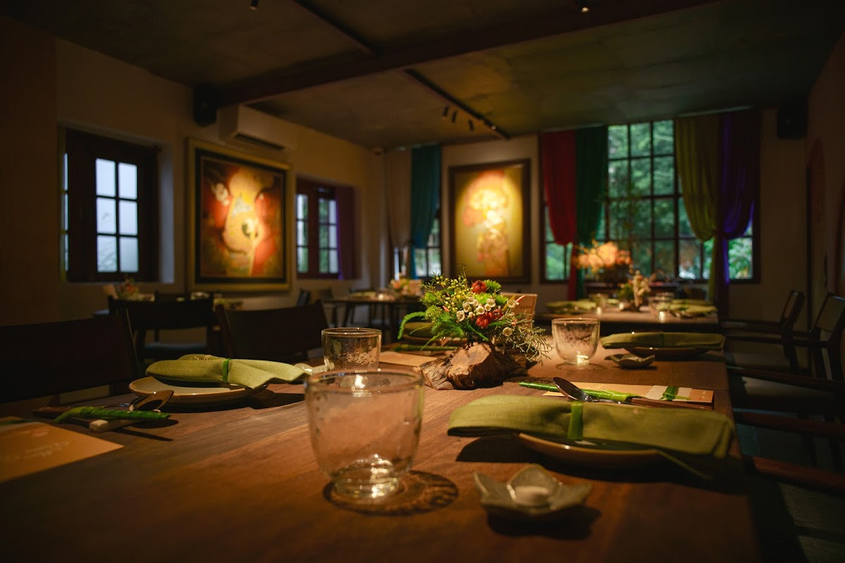 Hum Cafe - Healthy Veggies Delights
