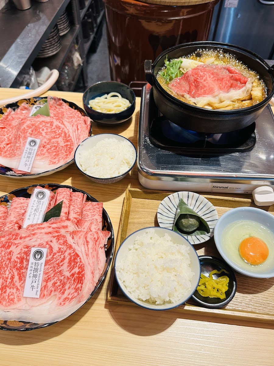 SUKIYAKI FUJIMOTO - Photo 3