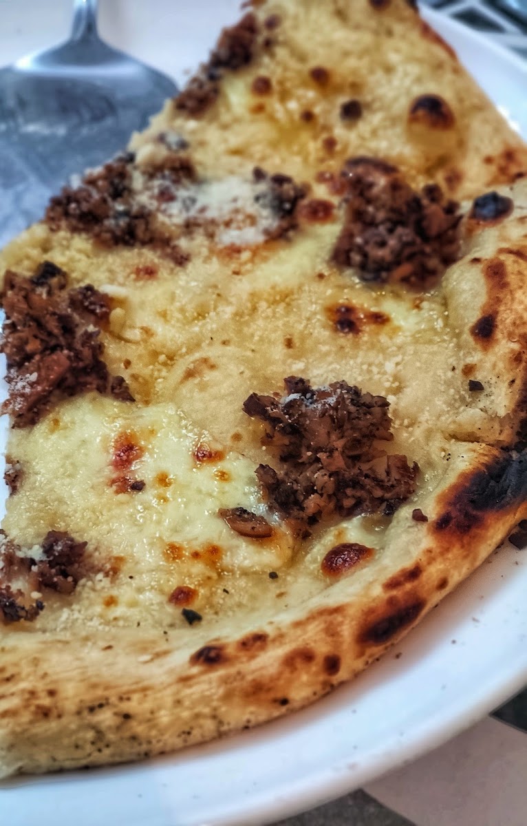 Basilio's Brick Oven Pizza - Photo 4