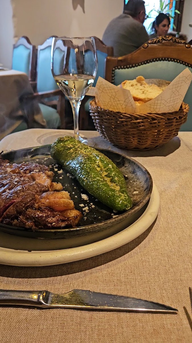 Asador de Aranda Diego de León Asador de carne en Madrid - Photo 1