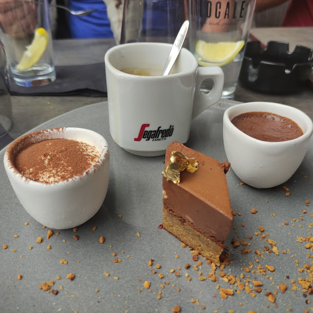 Café Gourmand