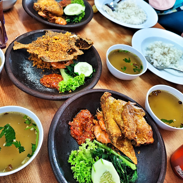 Set Nasi Ayam Penyet