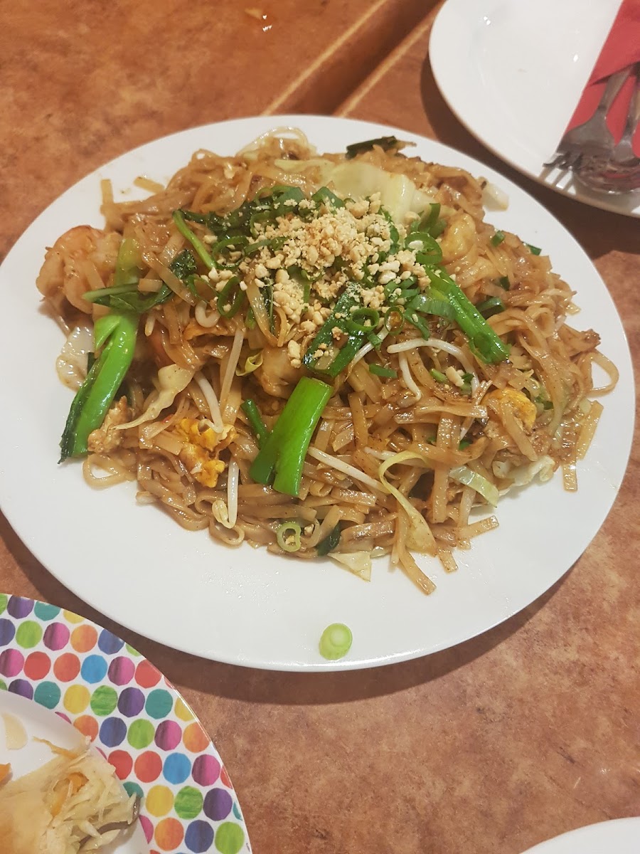 Chang Thai Kitchen - Photo 9