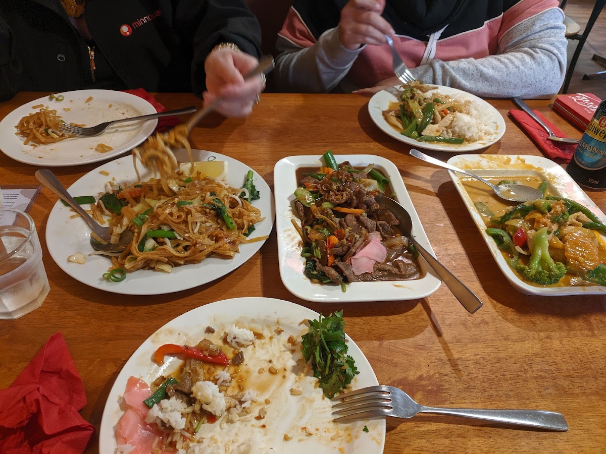Chang Thai Kitchen - Photo 5