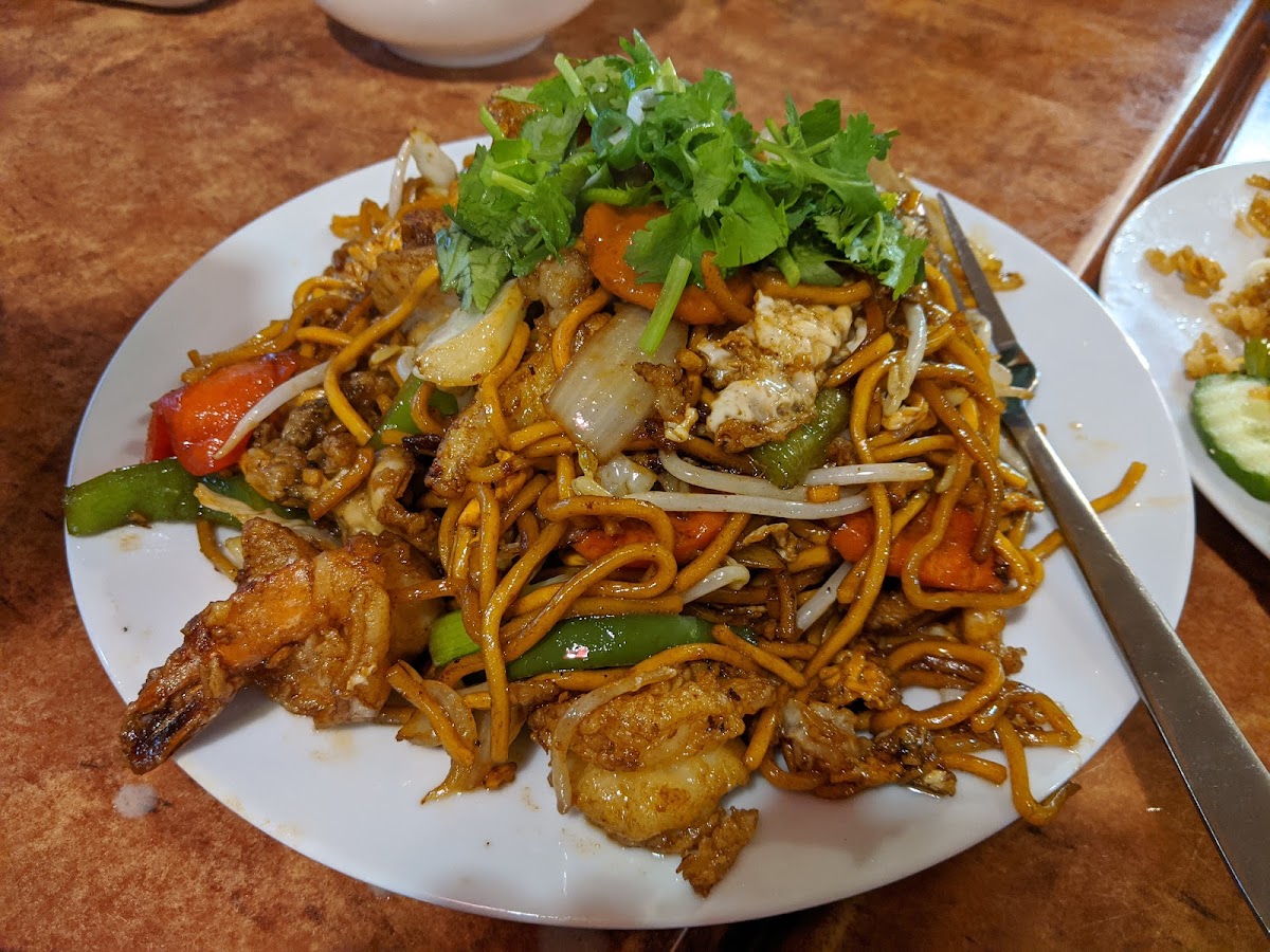 Chang Thai Kitchen - Photo 6