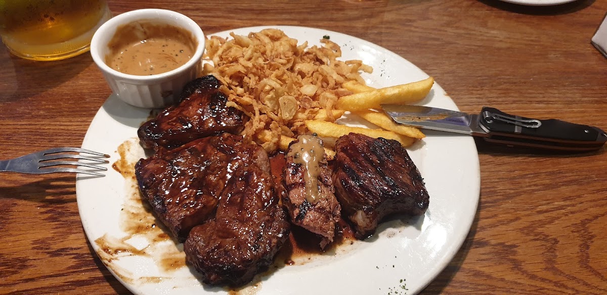 Saddlewoods Steak Ranch - Photo 9