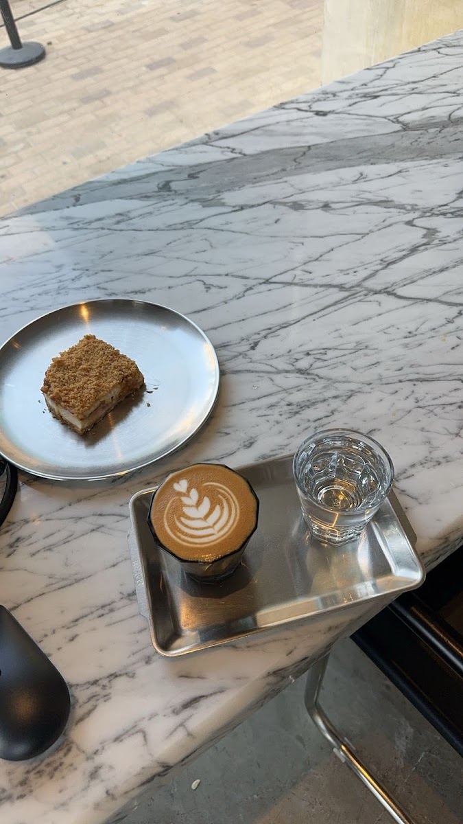 BOSS.CO ROASTERY - Photo 8