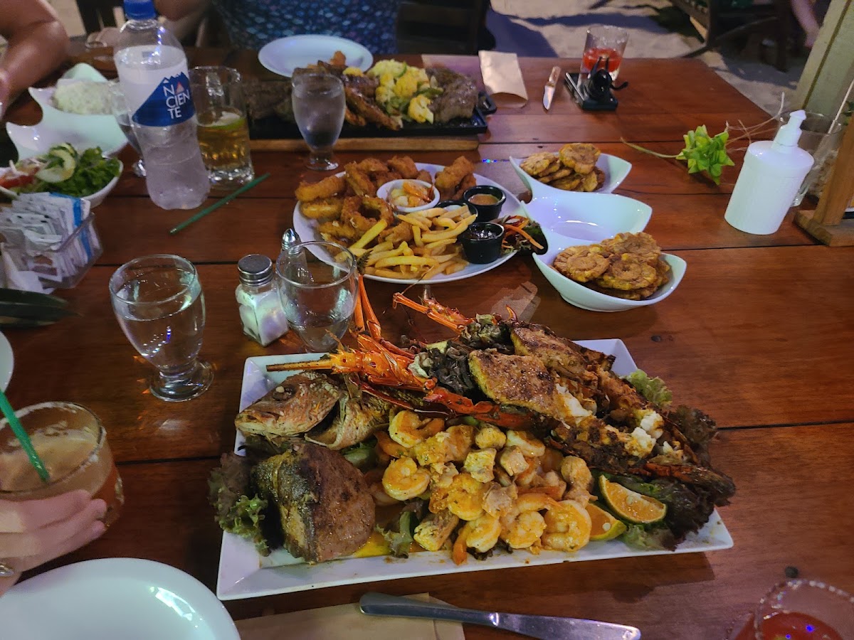Palapa Restaurant, Tamarindo - Photo 1