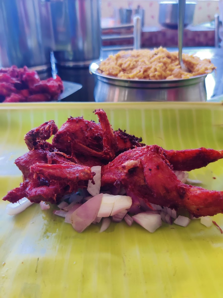 Raja Restaurant - Photo 6
